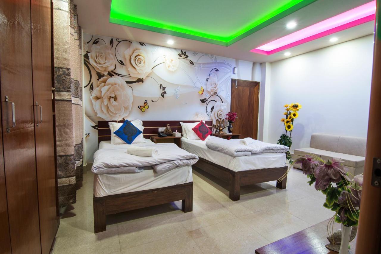 Hotel Pushpo Bilash Khulna Exterior photo